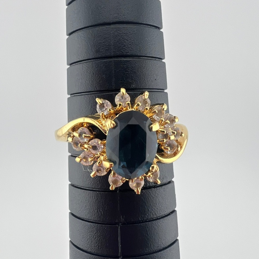 Vintage Gold Tone Blue & Clear Cocktail Costume Ring Sz 7.75 Oval Halo Statement